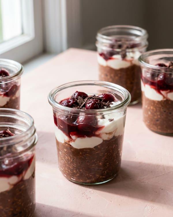 Chocolate Cherry Yogurt Oats
