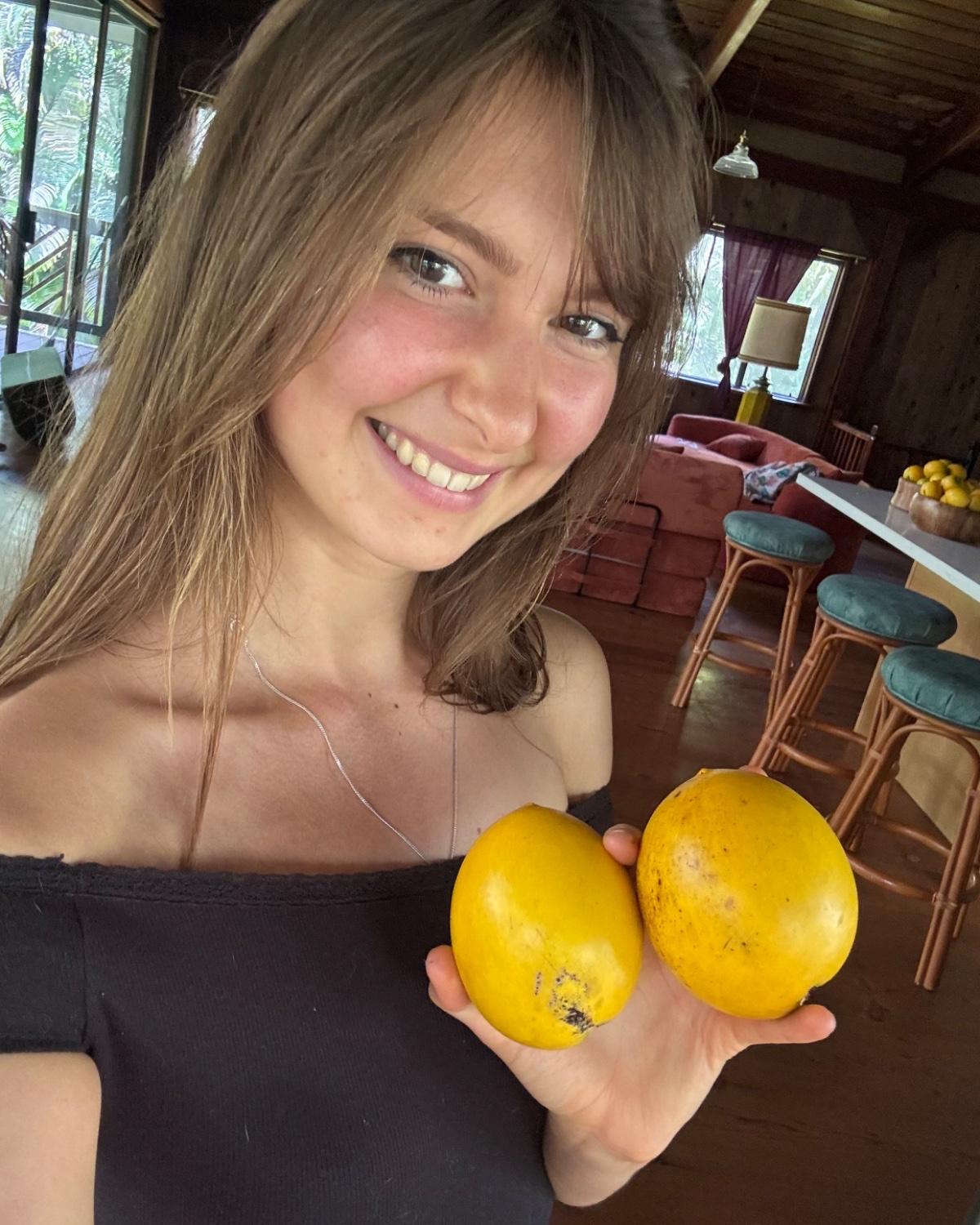 Grace Lang, raw vegan foodie