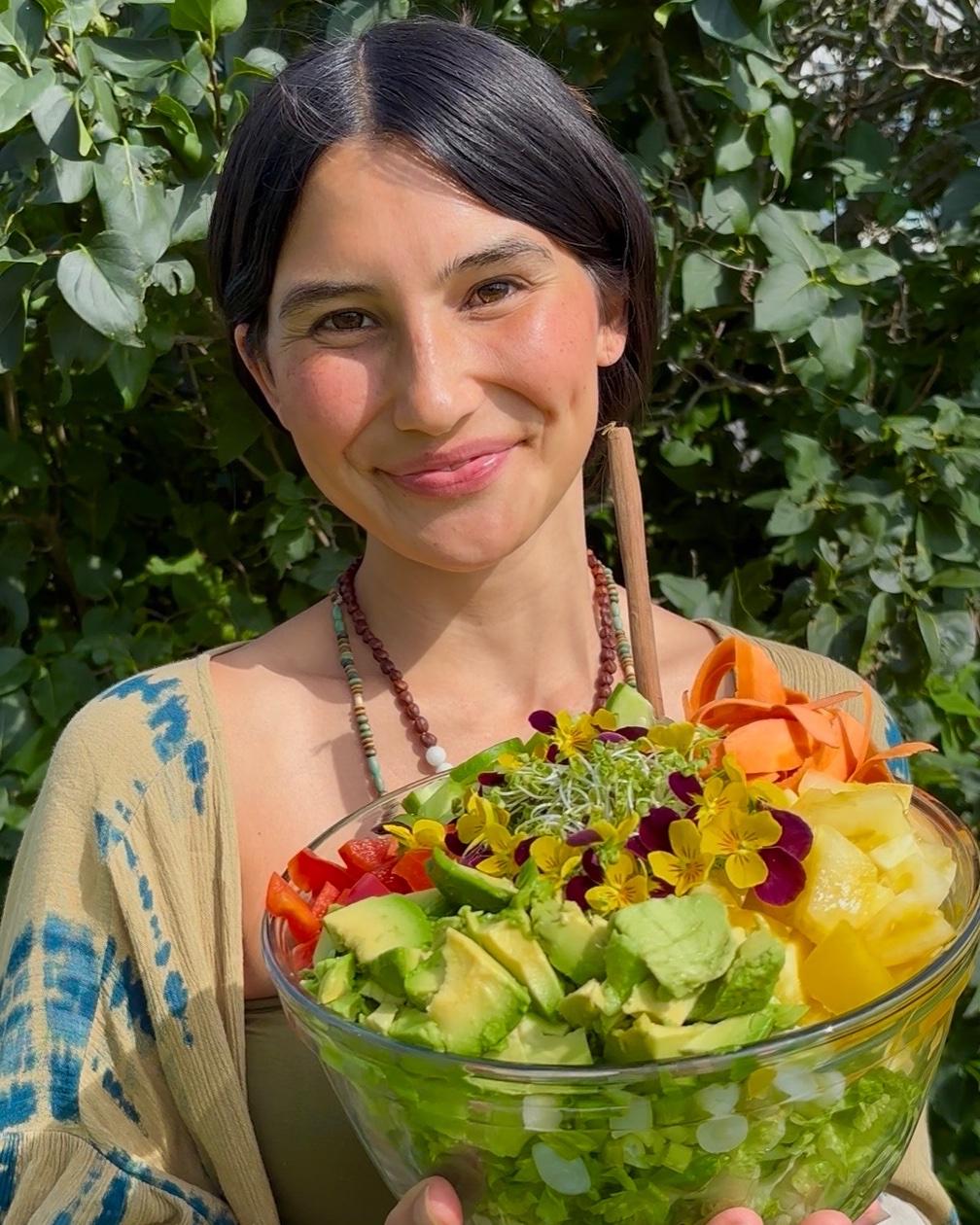 Ally Midgley, regenerative detox and raw vegan recipes