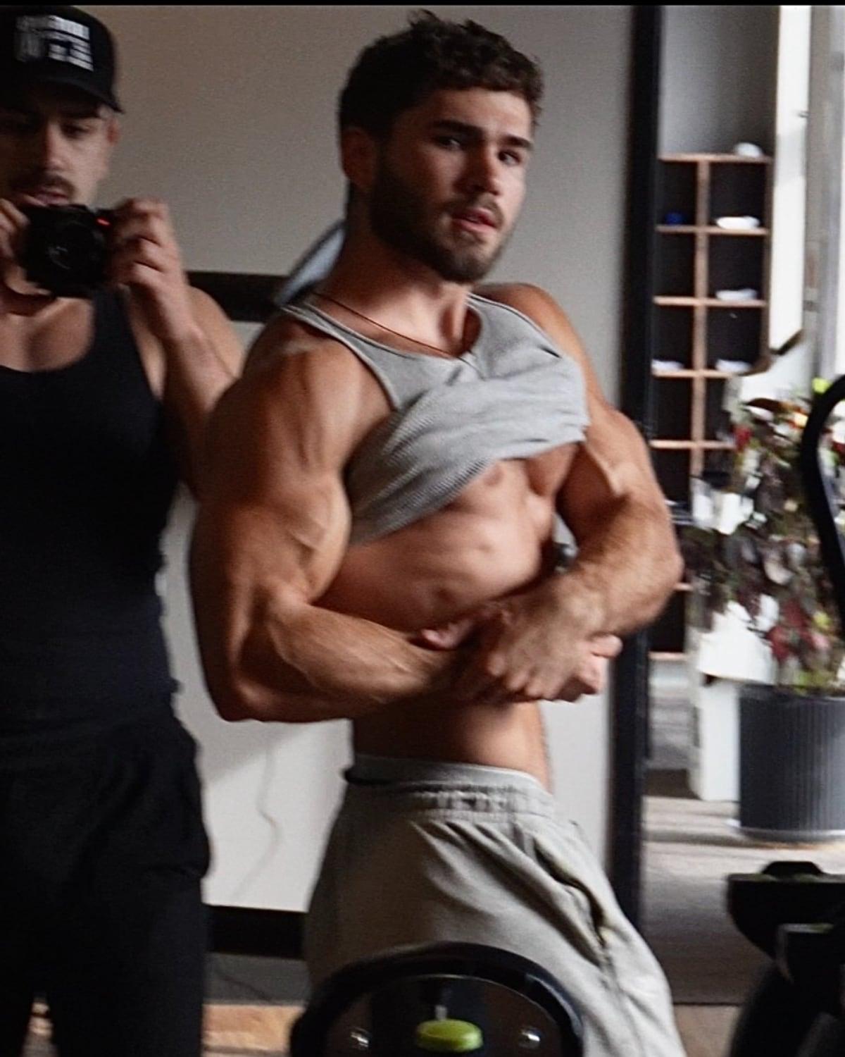 Joey Bilotich, natural pro bodybuilder & co-founder of plant based blueprint